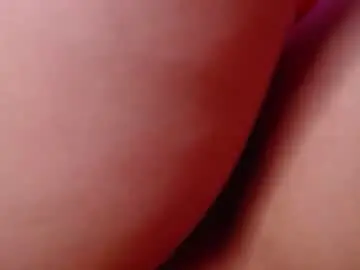 Chaturbate Live Sex Cam of shyvibes_