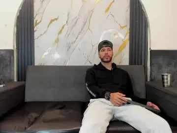 Chaturbate Adult Video Chat of stivendreams