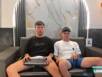 Chaturbate Live Sex Cam of stivendreams