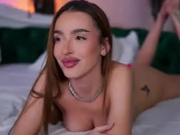 Chaturbate Watch Live Sex Cams of clarabenatti