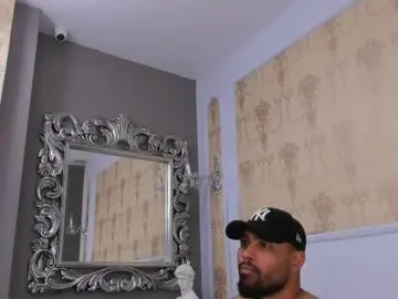 Chaturbate Free Porn Cam of logansimmons