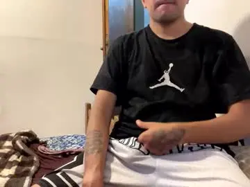 Chaturbate Adult Webcam of y0ungwithbrowndick