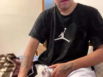 Chaturbate Sex Chat of y0ungwithbrowndick