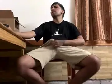 Chaturbate Private Sex Chat of y0ungwithbrowndick