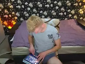 Chaturbate Adult Webcams of blond_boy69
