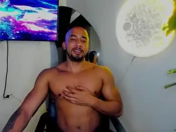 Chaturbate Free Porn Cam of cristobal12cock