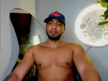 Chaturbate Live Sex of cristobal12cock