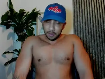 Chaturbate Adult Video Chat of cristobal12cock