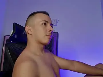 Chaturbate Watch Live Sex Cams of donathoo