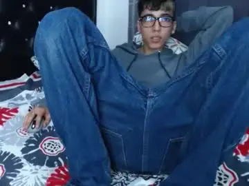 Chaturbate Adult Video Chat of gabriel_x18