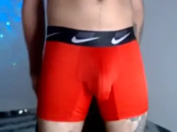 Chaturbate Sex Cam of riancum