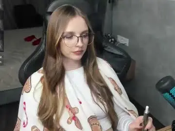 Chaturbate Best live sex cam show of mcfly_11