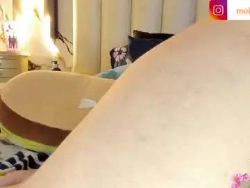 Chaturbate Watch Live Sex Cams of molliebue1