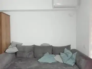 Chaturbate Live Sex Cam of zkk123