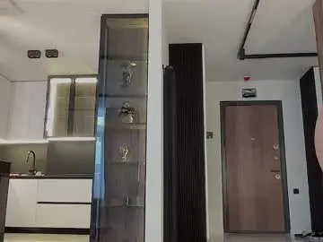 Chaturbate Live Sex Cam of bella_hayes