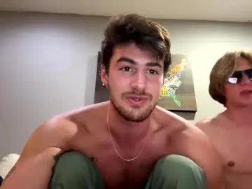 Chaturbate Watch Live Sex Cams of college_packing_8