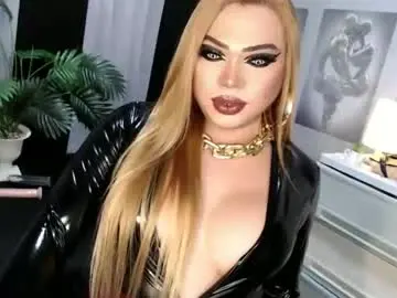 Chaturbate Live Porn of fascinating_ts_vana