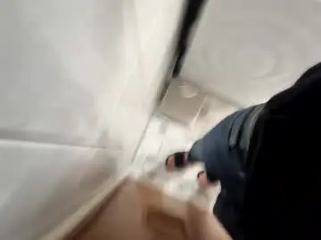 Chaturbate Live Porn of wildmike93