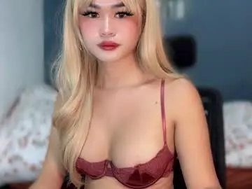 Chaturbate Live Sex Cam of hotchic_aya