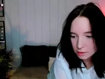 Chaturbate Live Sex Cam of lilithlunna