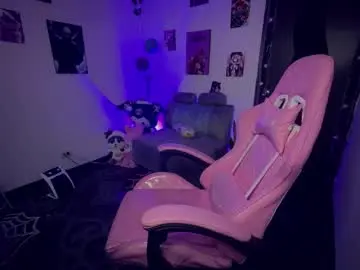 Chaturbate Best live sex cam show of cami_mila99