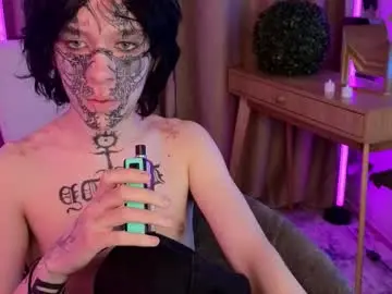 Chaturbate Nude Webcam of em0_b0y