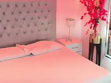 Chaturbate Free Live Porn of juliieta_gray