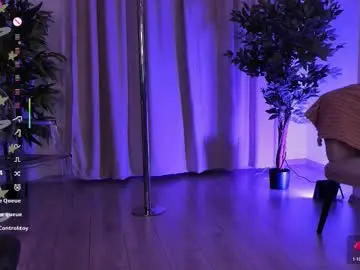 Chaturbate Free Porn Cam of allenamoon