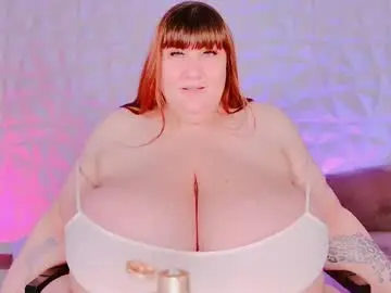 Chaturbate Live Porn of biggymelon