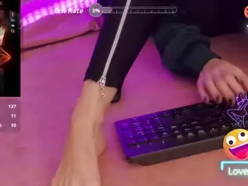 Chaturbate Free Porn Cam of feetvibe
