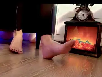 Chaturbate Live Porn of feetvibe