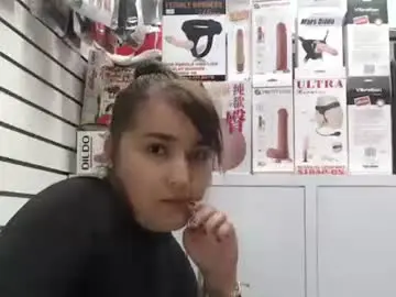 Chaturbate Live Sex Cam of sarayx