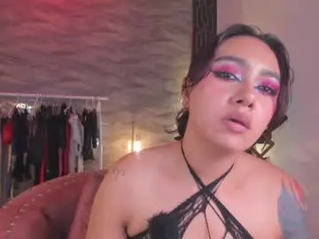 Chaturbate Live Sex Cam of smi_samara