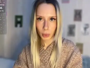 Chaturbate Sex Cam of dellacampbell