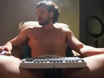 Chaturbate Free Porn Cam of double_luckystrike