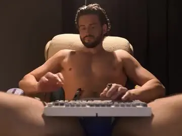 Chaturbate Free Live Porn of double_luckystrike