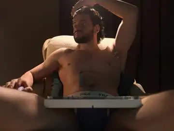 Chaturbate Free Live Porn of double_luckystrike