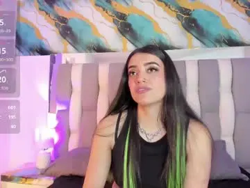 Chaturbate Live Sex Cam of isadiazz