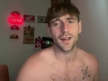 Chaturbate Free Porn Cam of lukegunn22