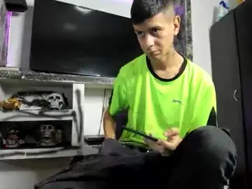 Chaturbate Live Sex Cam of monarquia_