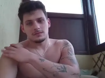 Chaturbate Adult Video Chat of roberto_twink1