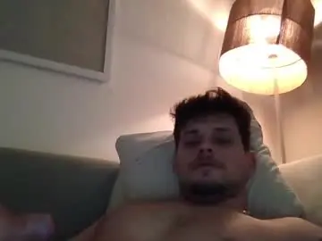 Chaturbate Private Sex Chat of roberto_twink1