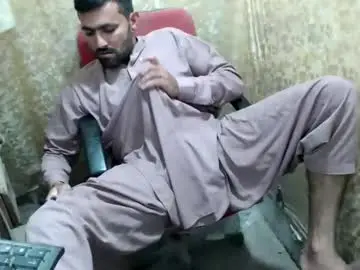 Chaturbate Live Sex Cam of bigbbc999