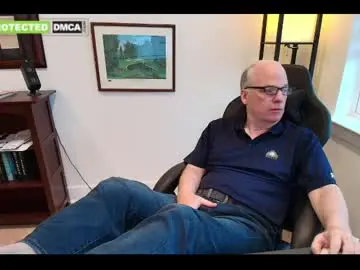 Chaturbate Live Porn of hornynthick70