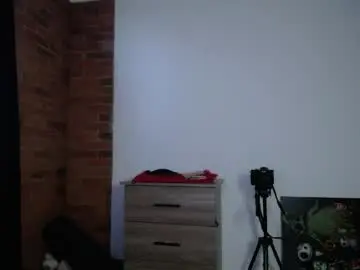 Chaturbate Private Sex Chat of maliceinwonderland25