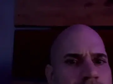 Chaturbate Sex Chat of nc_bald_and_beautiful