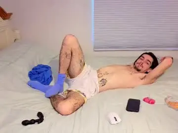 Chaturbate Nude Webcam of str8whiteboy21