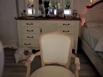 Chaturbate Free Porn Cam of str8whiteboy21