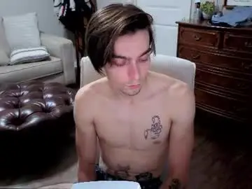 Chaturbate Live Sex Cam of str8whiteboy21