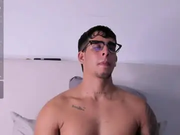 Chaturbate Sex Chat of camilo_ospina_